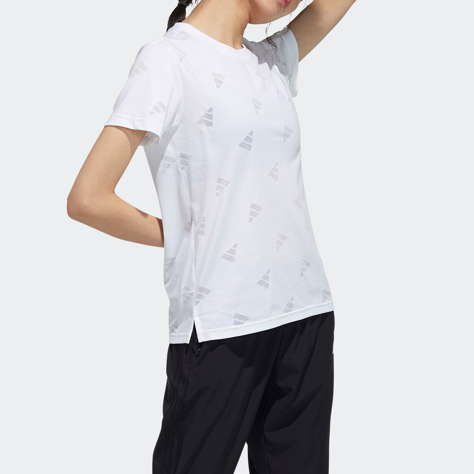 Женская футболка adidas Fi Tee Burnout Logo (белая) — фото 4