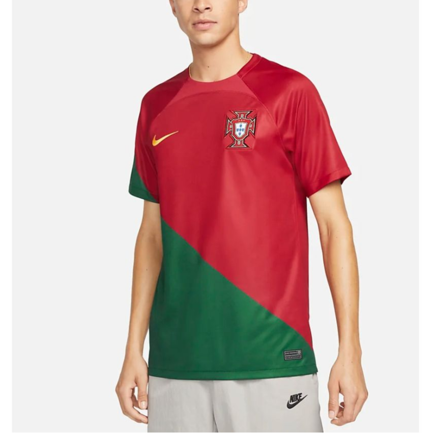 Nike Soccer Jerseys Men’s Red Moderate Straight Fit