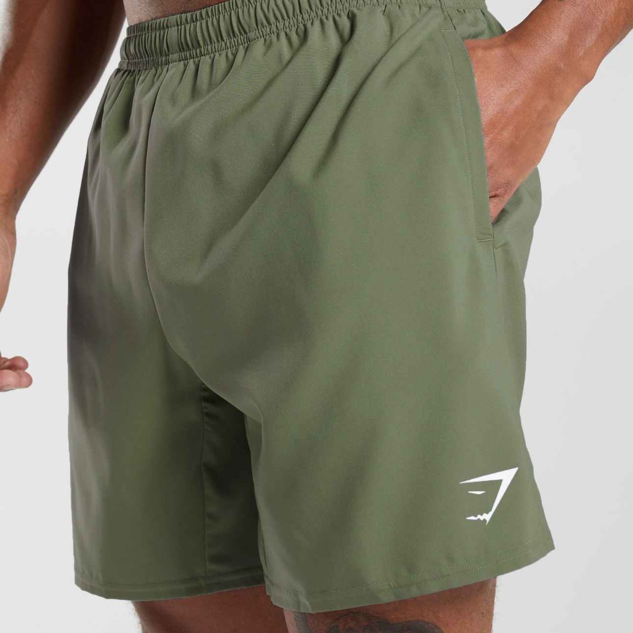 GYMSHARK ARRIVAL SHORTS Sports Shorts Men’s Olive
