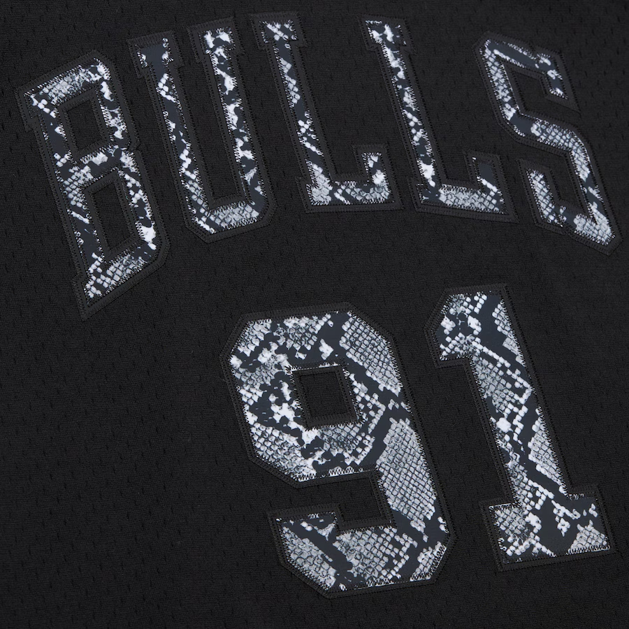 Mitchell Ness x NBA Chicago Bulls Basketball Jersey Men’s Black