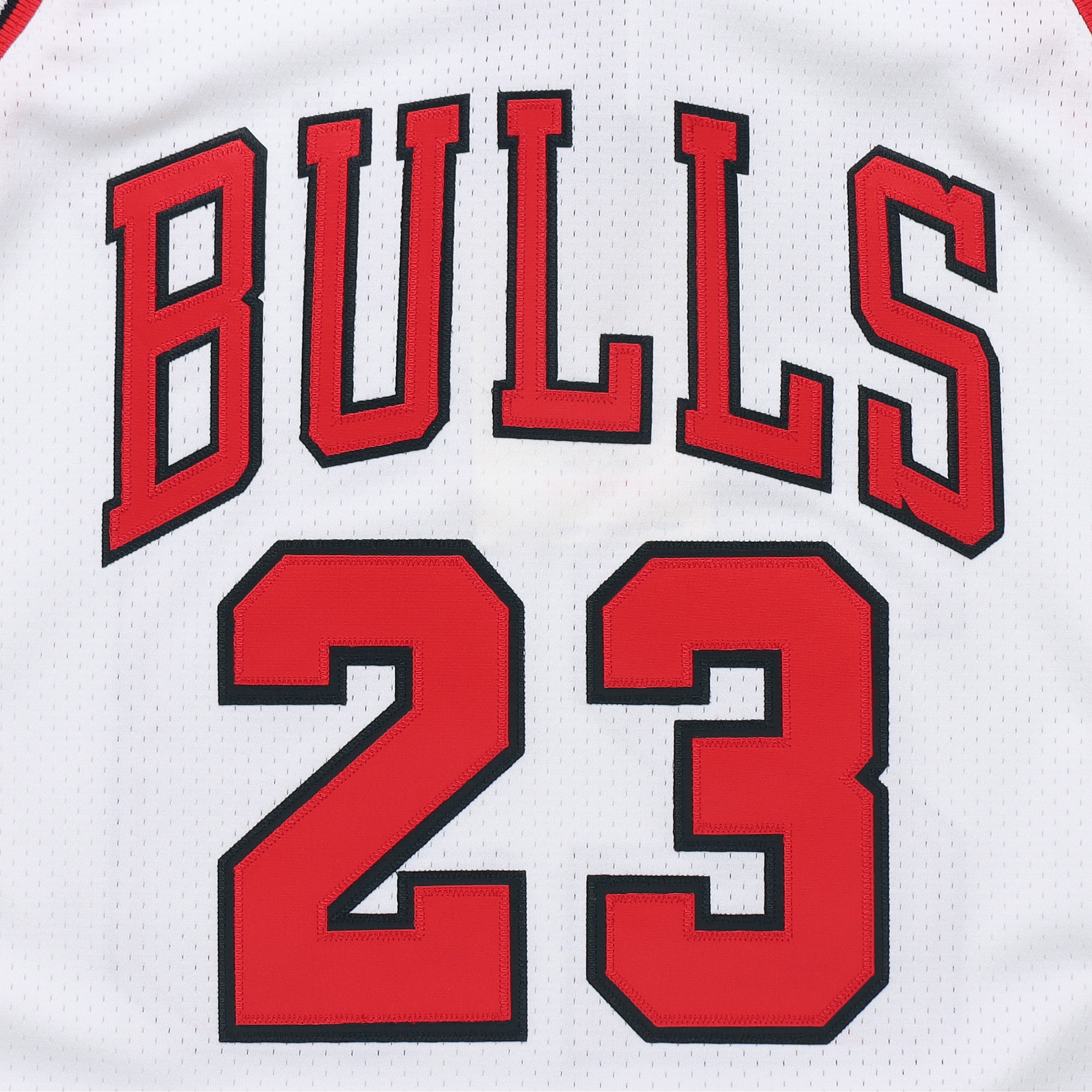Mitchell & Ness Chicago Bulls Home 1997 98 Michael Jordan Authentic Jersey