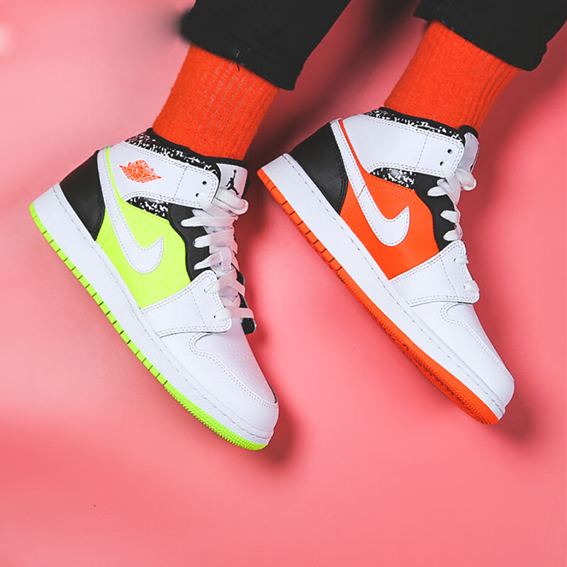 Jordan Air Jordan 1 Mid GS (оранжево-желтые) — фото 6
