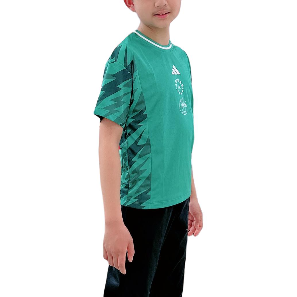Мужская футболка adidas adidasT GRAPHIC SHORT SLEEVE T-SHIRT (салатово-зеленая) — фото 4