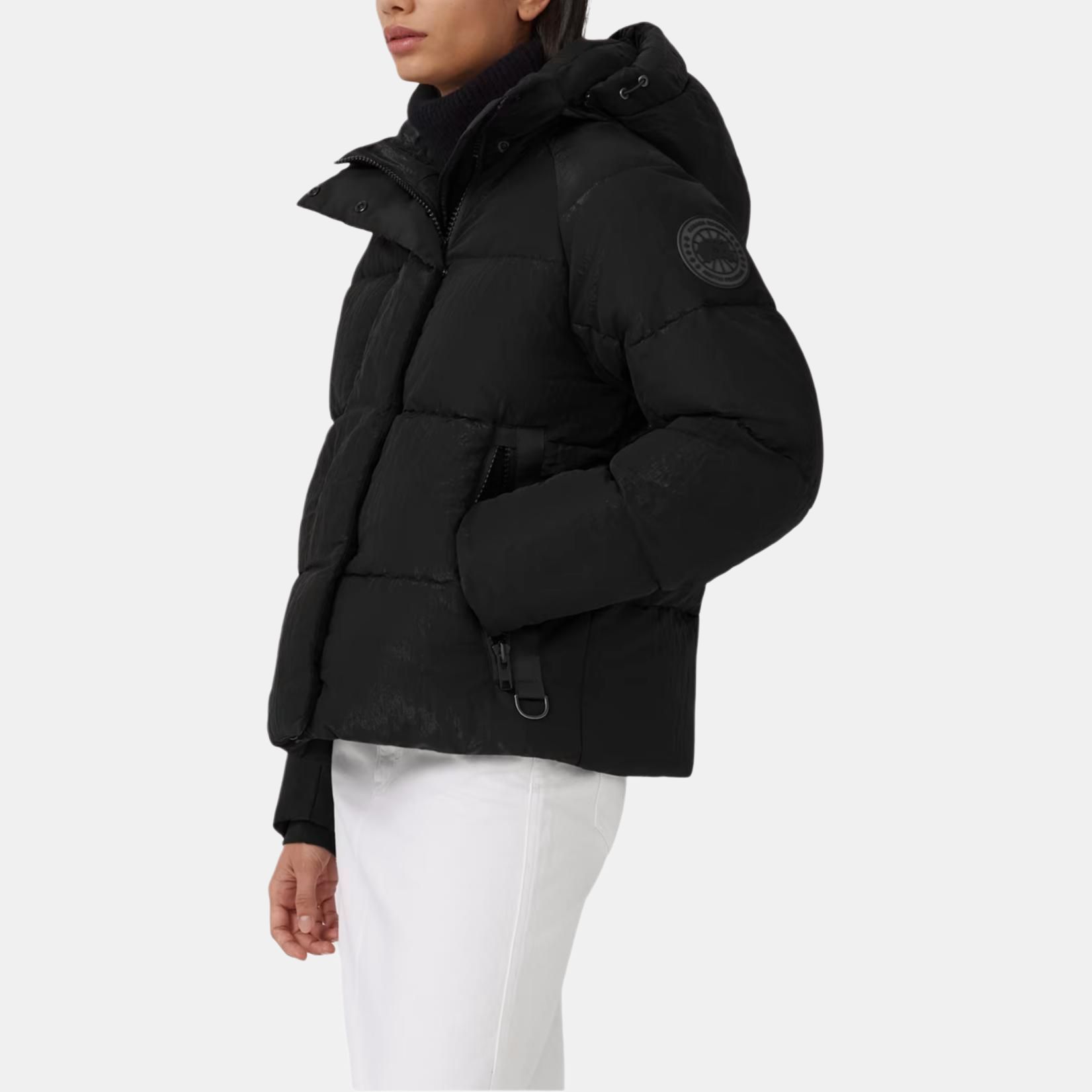 Женская куртка Canada Goose Junction Black Label (черная) — фото 7