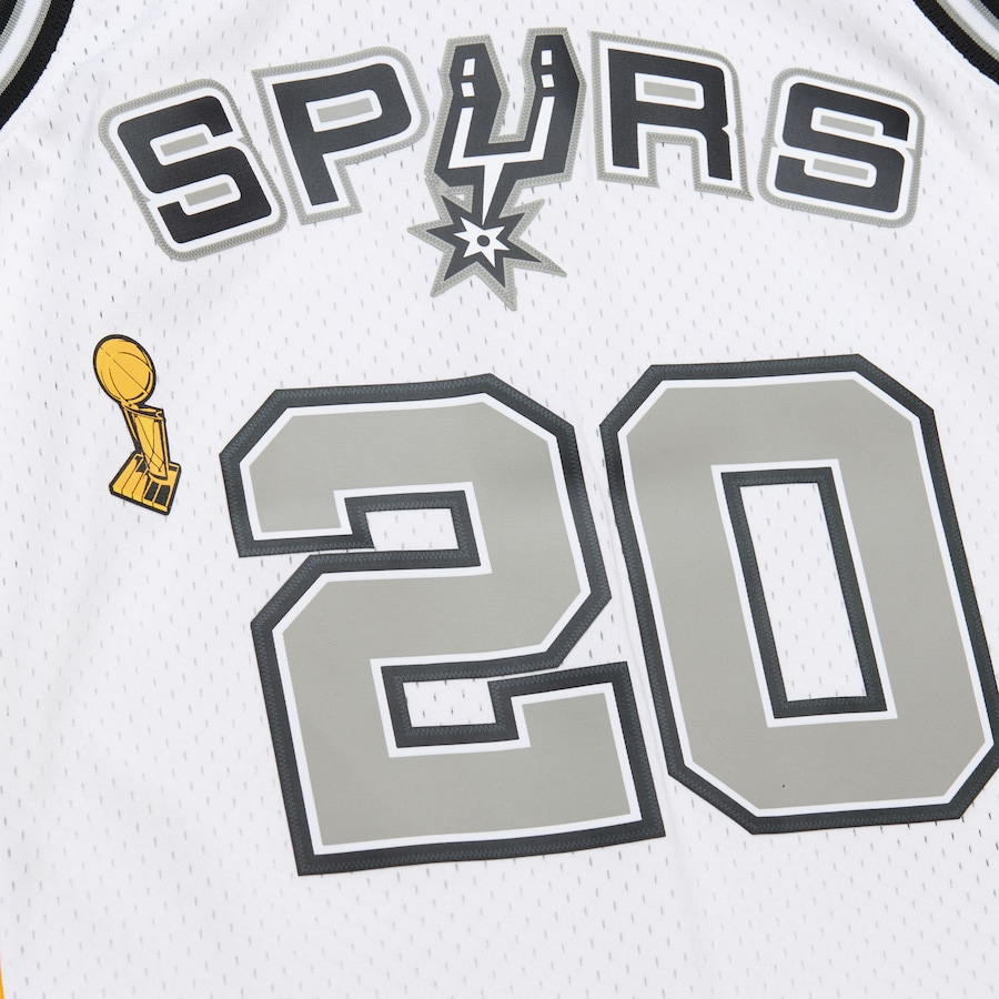 Mitchell Ness 2002 Hardwood Classics Retirement Manu Ginobili San Antonio Spurs «» swingman jersey
