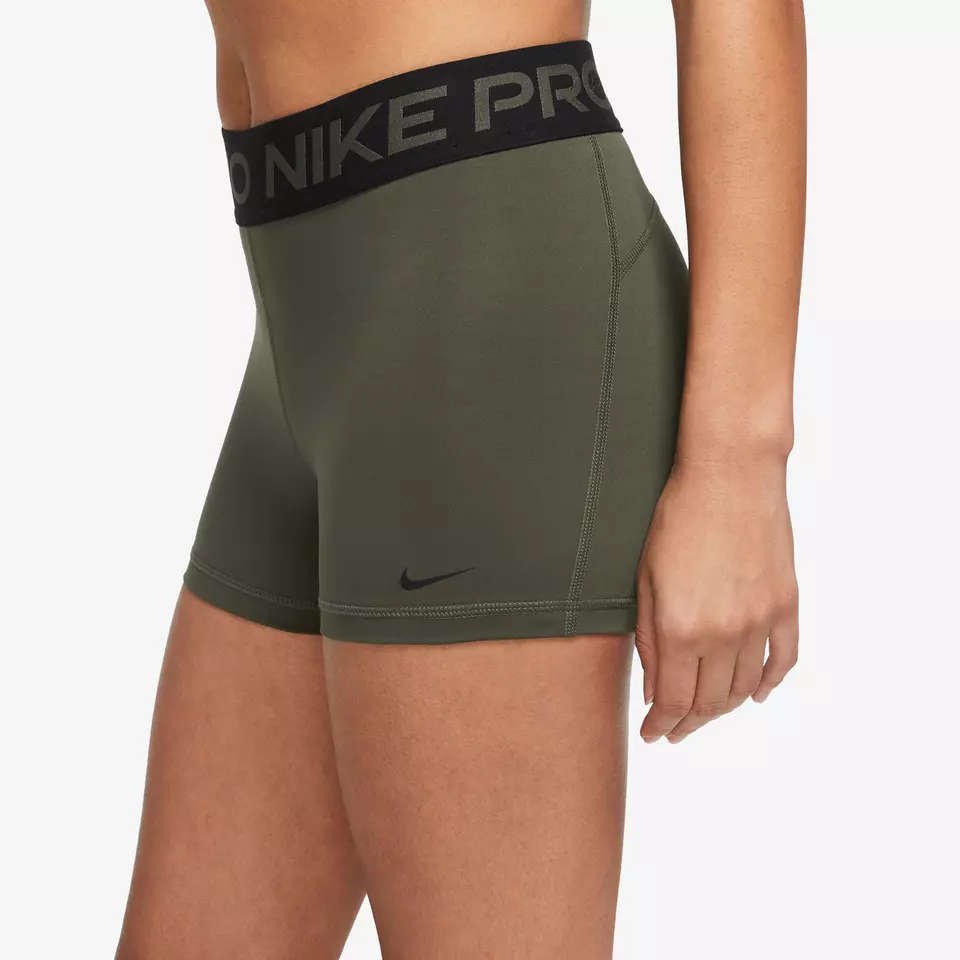 Nike Sports Shorts Women’s Green Moderate Knitted Shorts