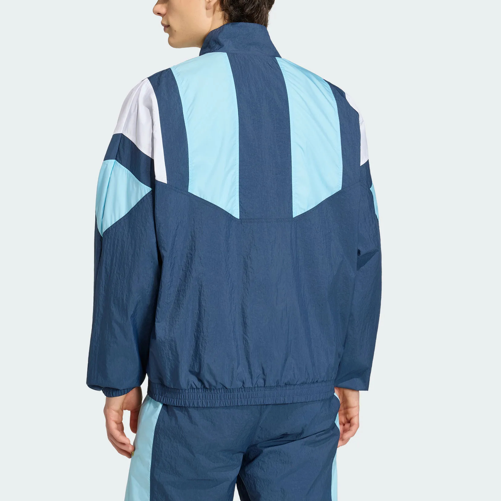 Мужская куртка adidas originals ARGENTINA EQT (цвет на фото) — фото 3
