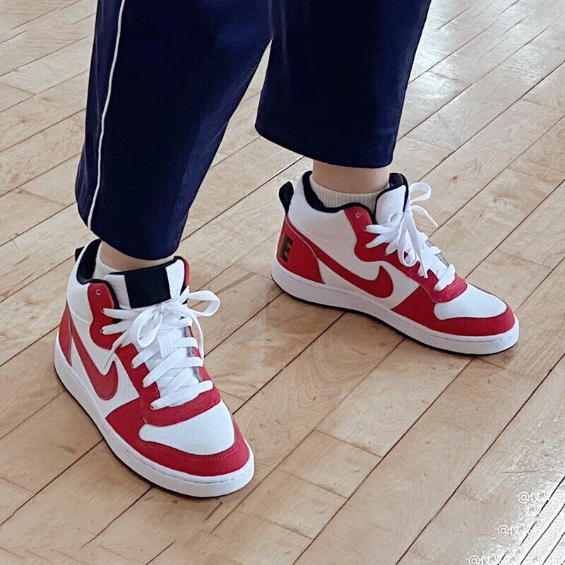 Nike Court Borough Mid GS