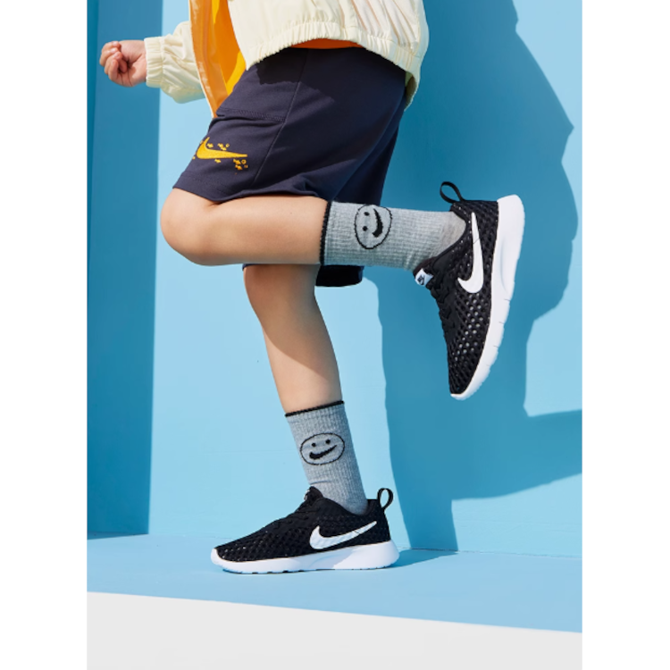Детские кроссовки Nike Tanjun BR (черно-белые) — Чёрныйбелый — фото 5