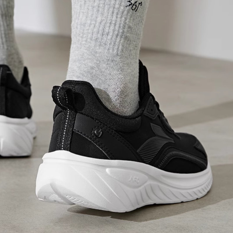 361° SoftStep 3.0 Synthetic Leather Slip Resistant Abrasion Resistant Low top Running Shoes Men’s Black White