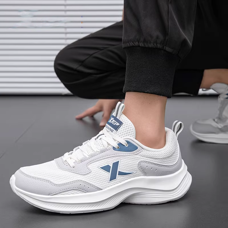 XTEP Cushioning Lightweight Low top Casual Running Shoes Men’s White Gray