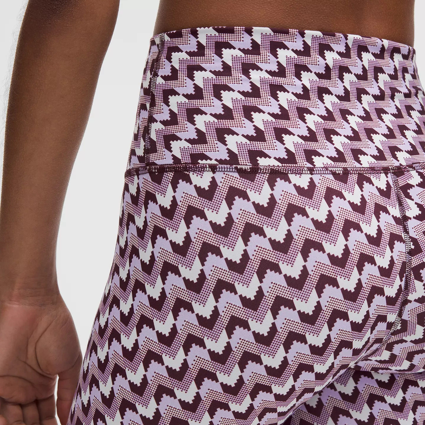 Lululemon Wunder Train Yoga Shorts 8′ Women’s