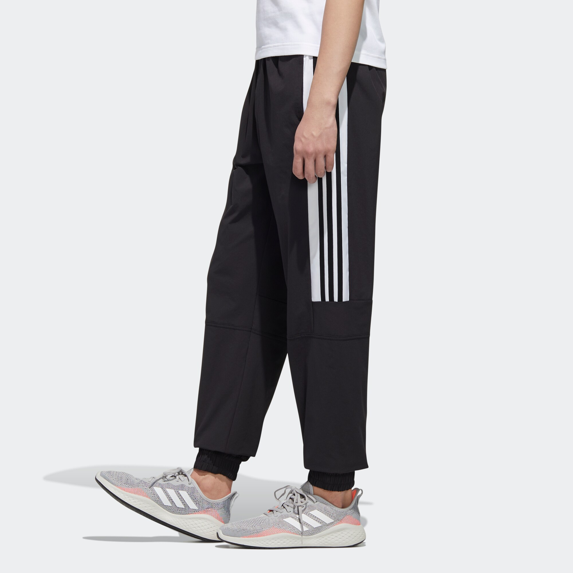 Мужские штаны adidas neo (черно-белые) — фото 4