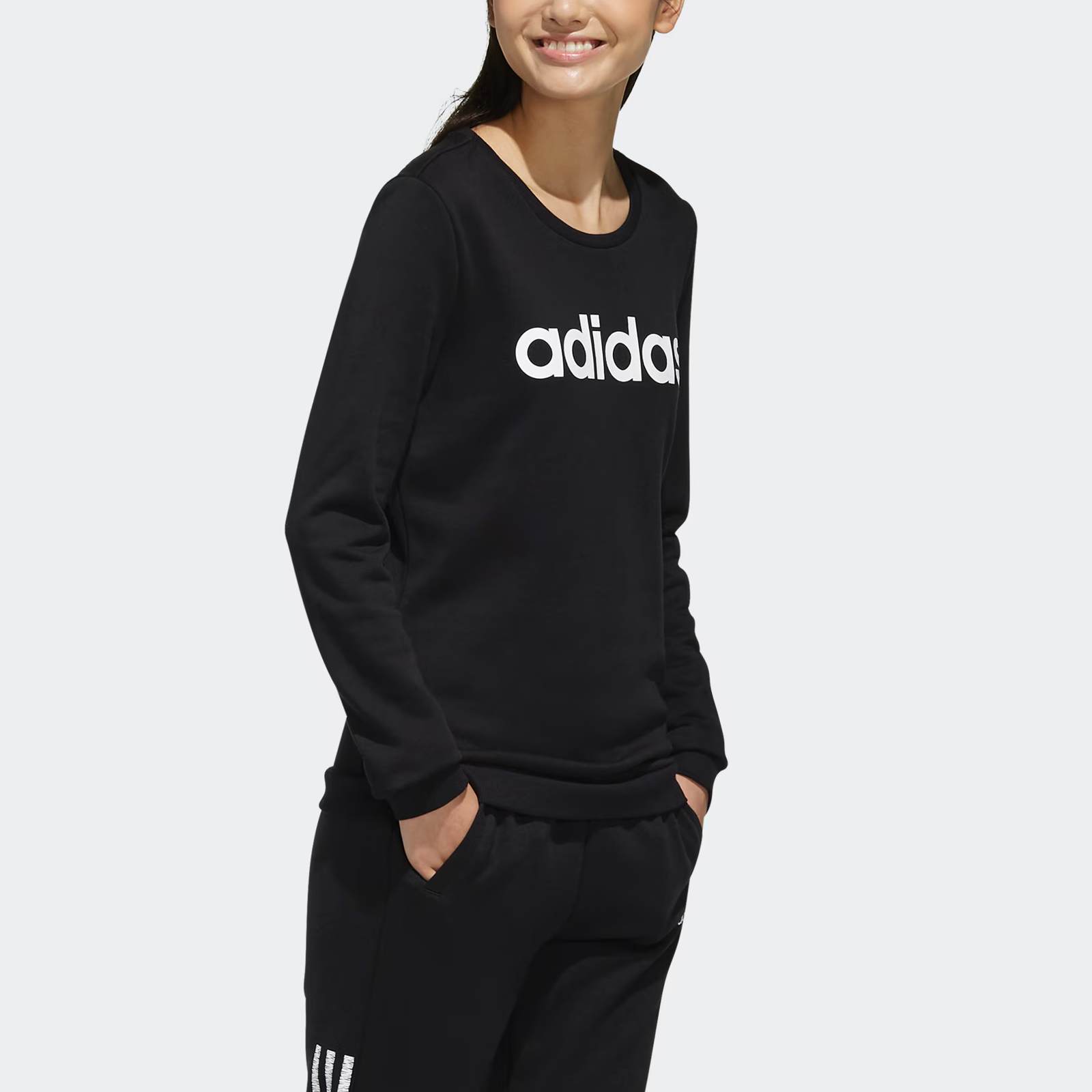 Женские худи adidas neo W Ce Sw (черные) — фото 4