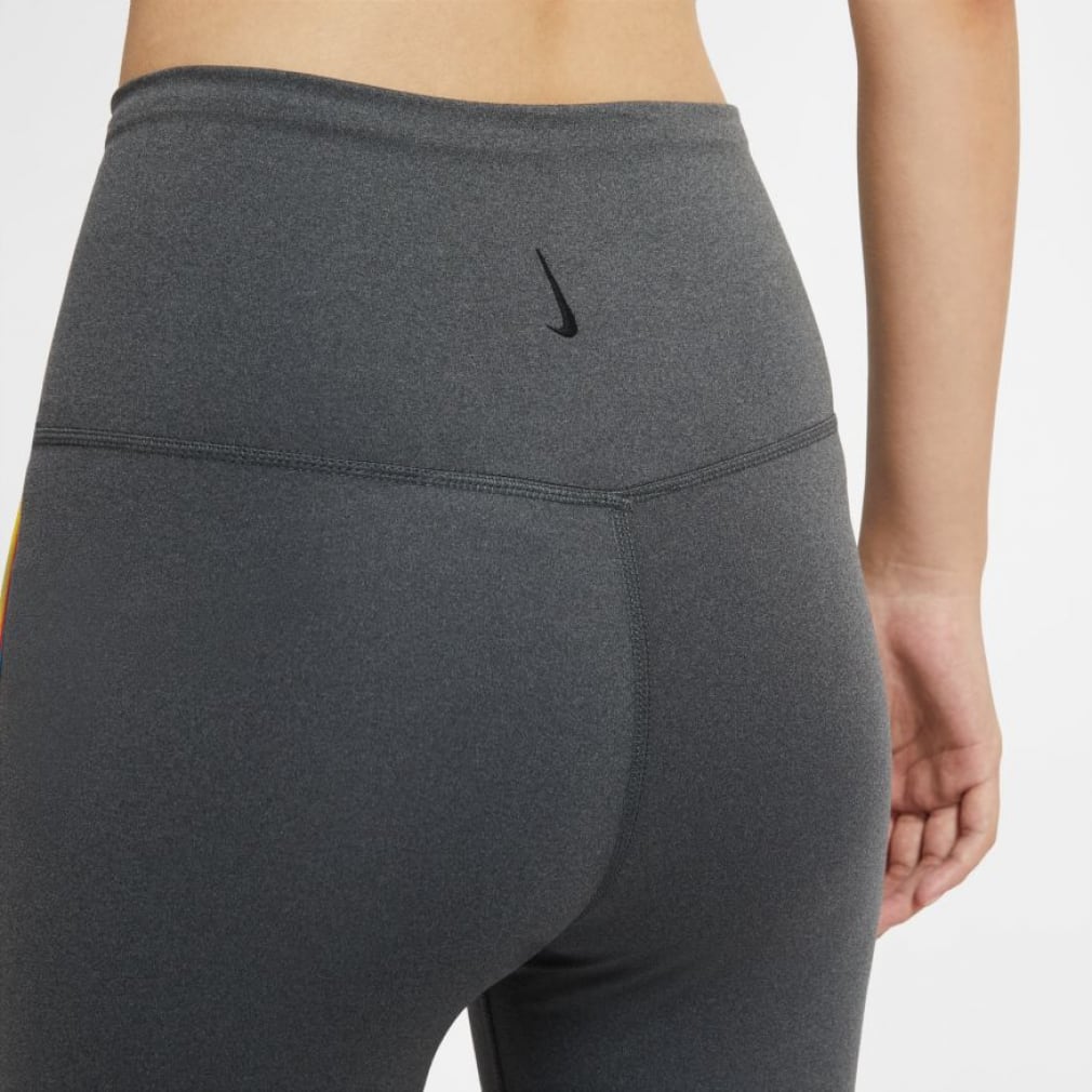 Женские штаны Nike Yoga Pants (черные) — фото 6