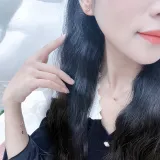 로즈 골드 목걸이 + 로즈 골드 스터드 귀걸이 + 증정품