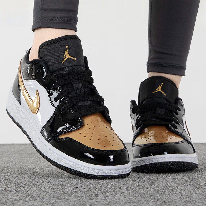 Jordan Air Jordan 1 "Gold Toe" GS