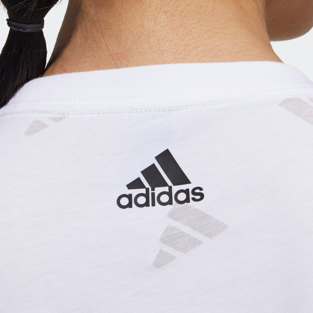 Женская футболка adidas Fi Tee Burnout Logo (белая) — фото 6