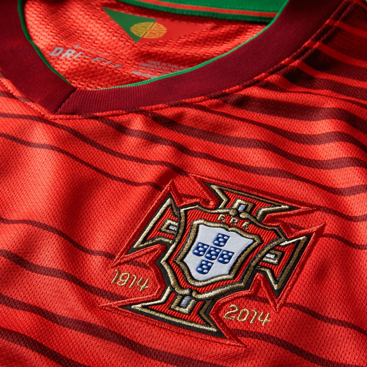 Nike Soccer Jerseys Men’s Red Moderate Straight Fit
