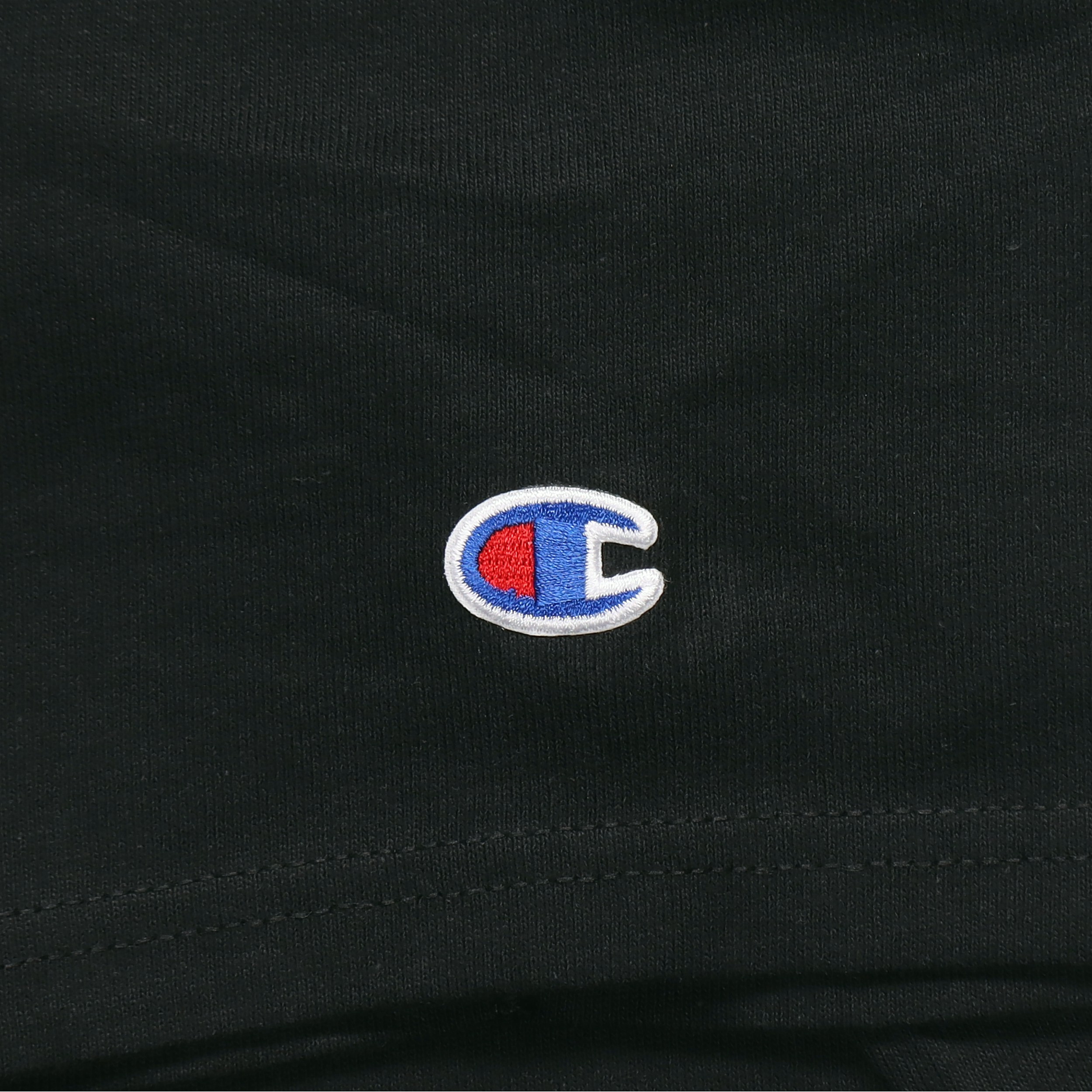 Футболка Champion (черная) — фото 6