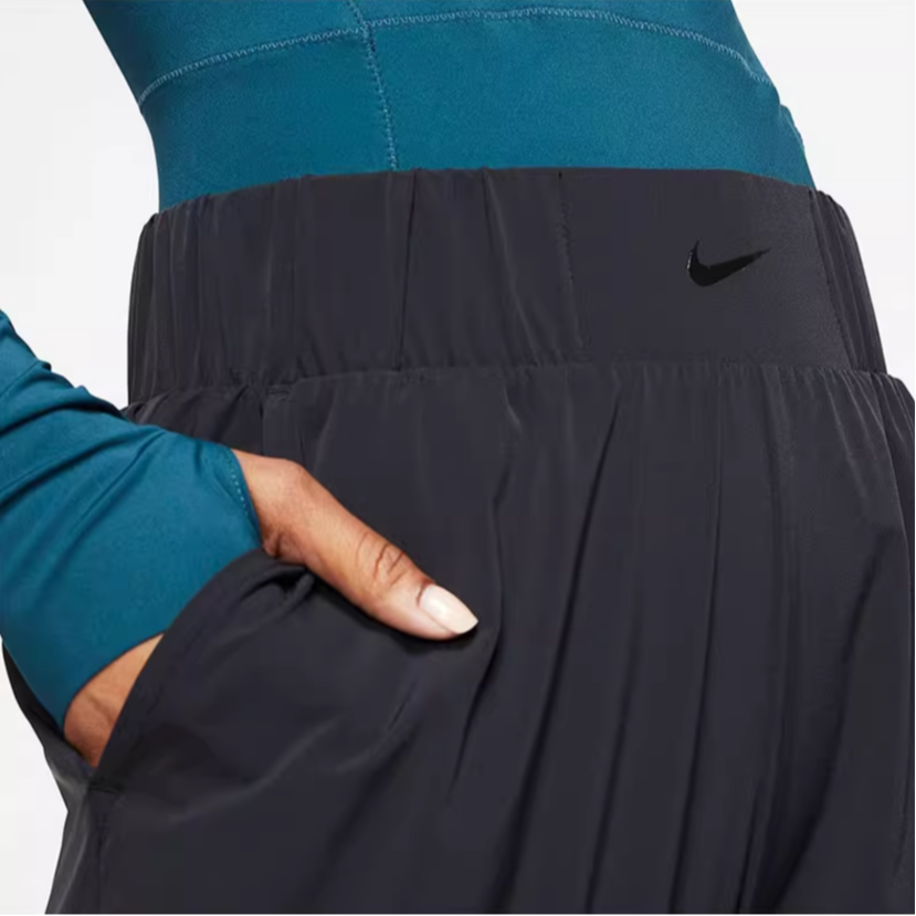 Женские штаны Nike As W Nk Bliss Lx Pant (черные) — фото 5