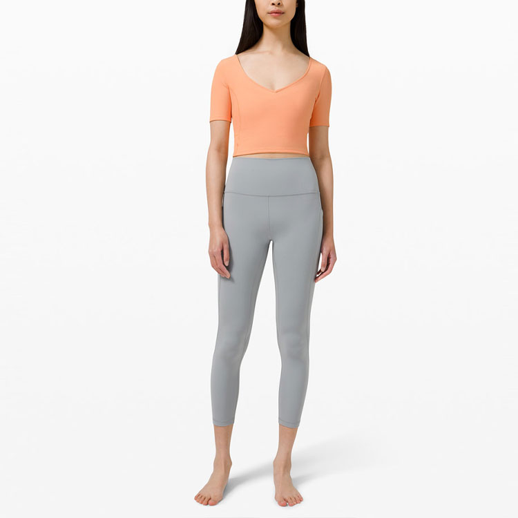 Lululemon Ribbed Contoured T-Shirt Women’s