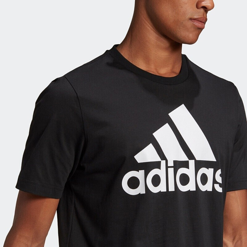 Мужская футболка adidas ESSENTIALS (черная) — фото 7