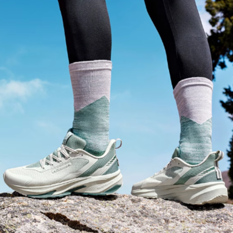 361° Yushan Slip Resistant Abrasion Resistant Slip Resistant Abrasion Resistant Low top Running Shoes Men’s Green Gray