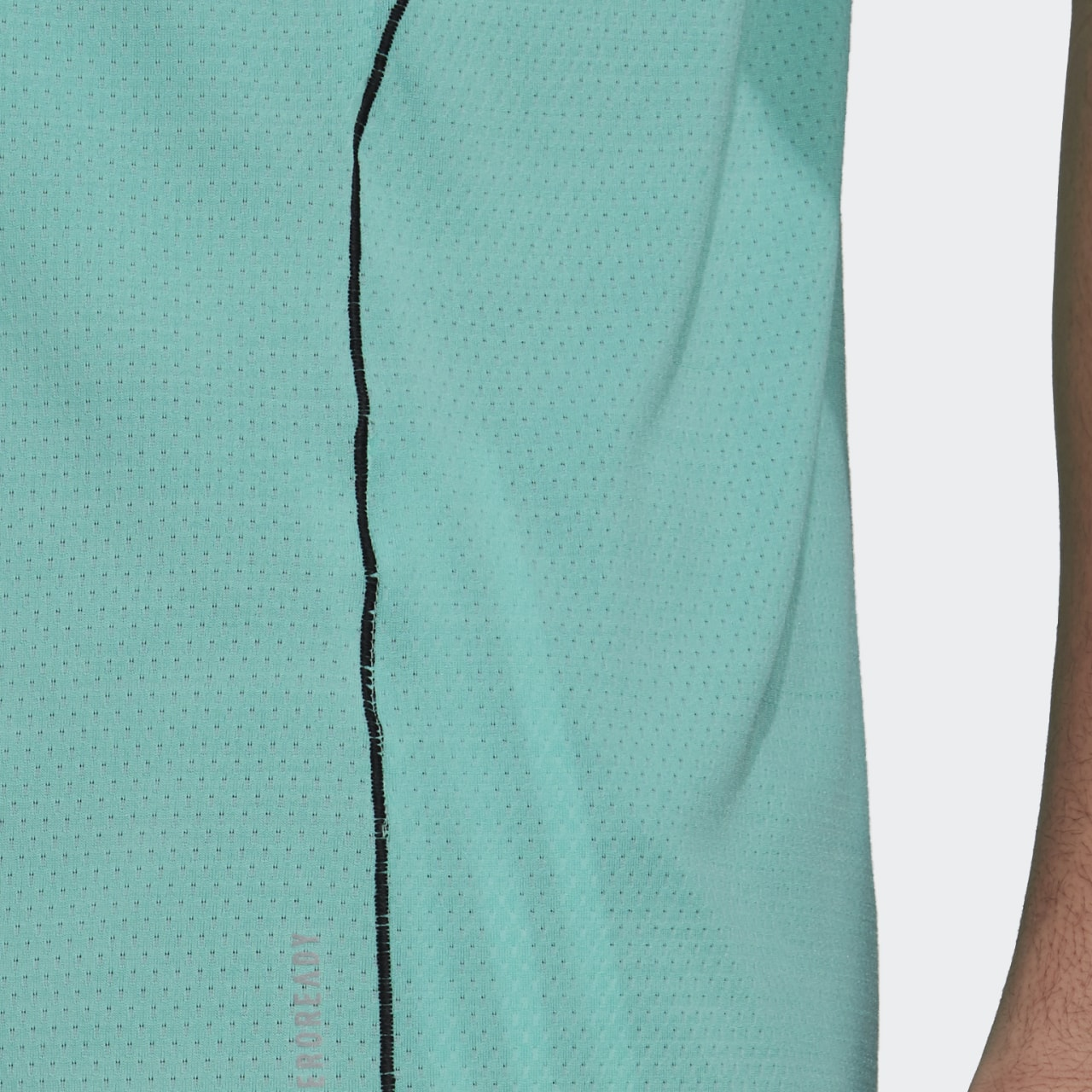Мужская футболка adidas Adi Runner Tee (мятно-зеленая) — фото 6
