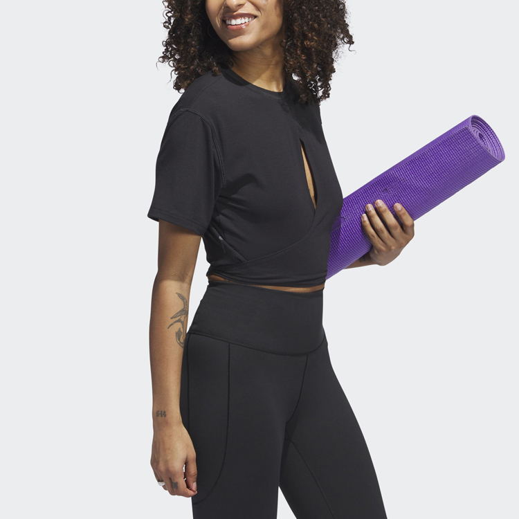 Adidas Yoga T Shirts Women’s Black Crew Neck Moderate