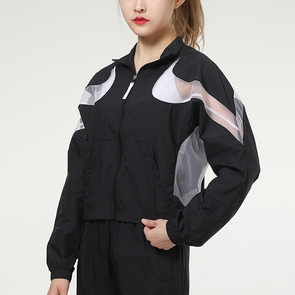 Женская куртка Nike Jacket (черная) — фото 3