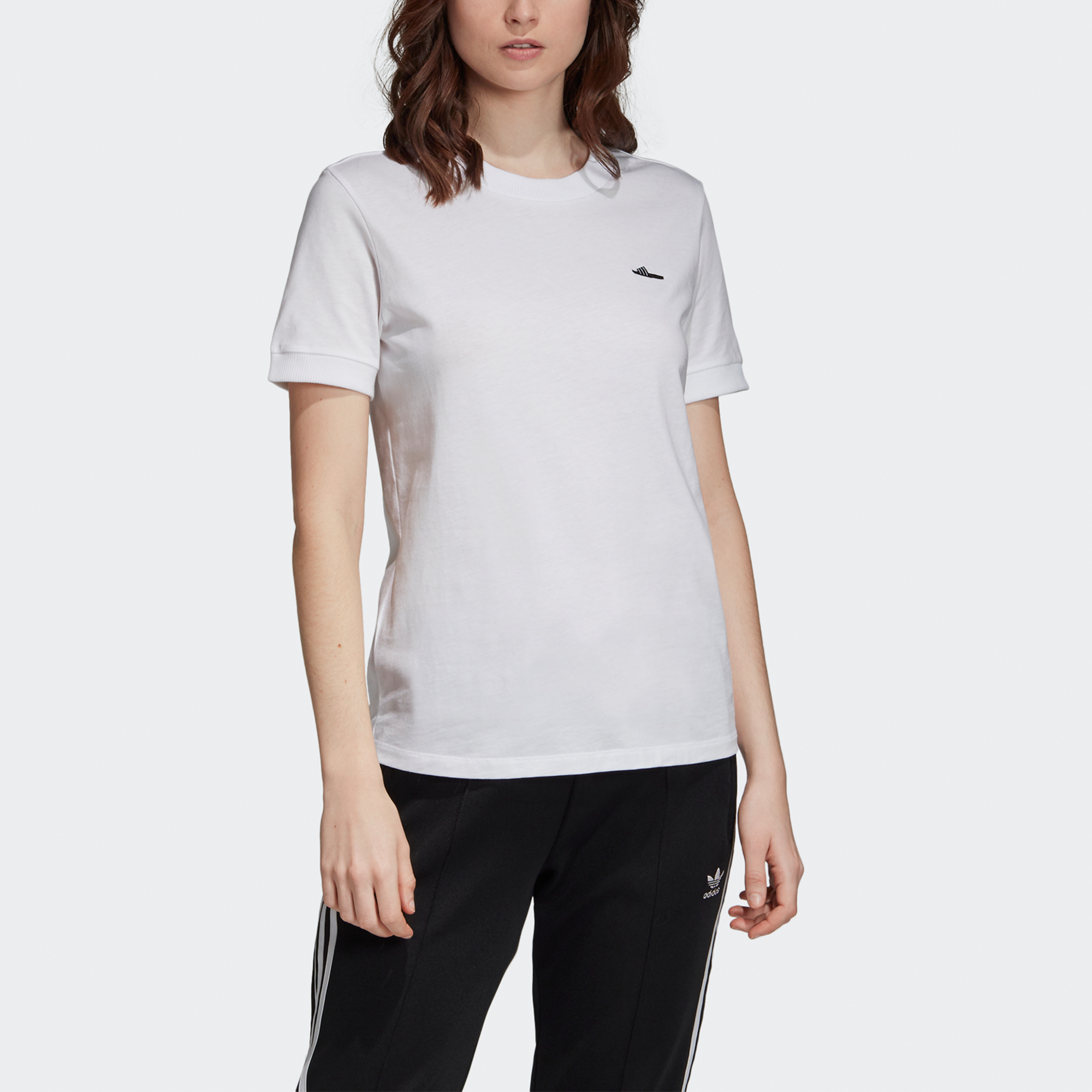 Женская футболка adidas originals Tee T (белый) — фото 3
