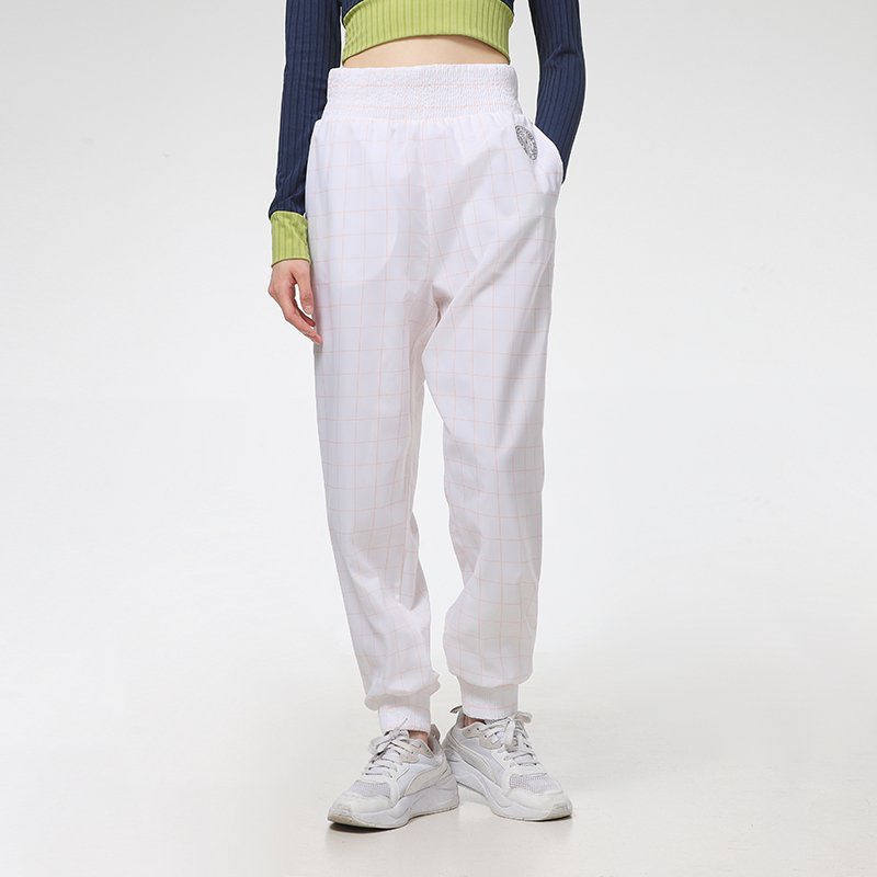 Nike Sports Pants Women’s White Moderate