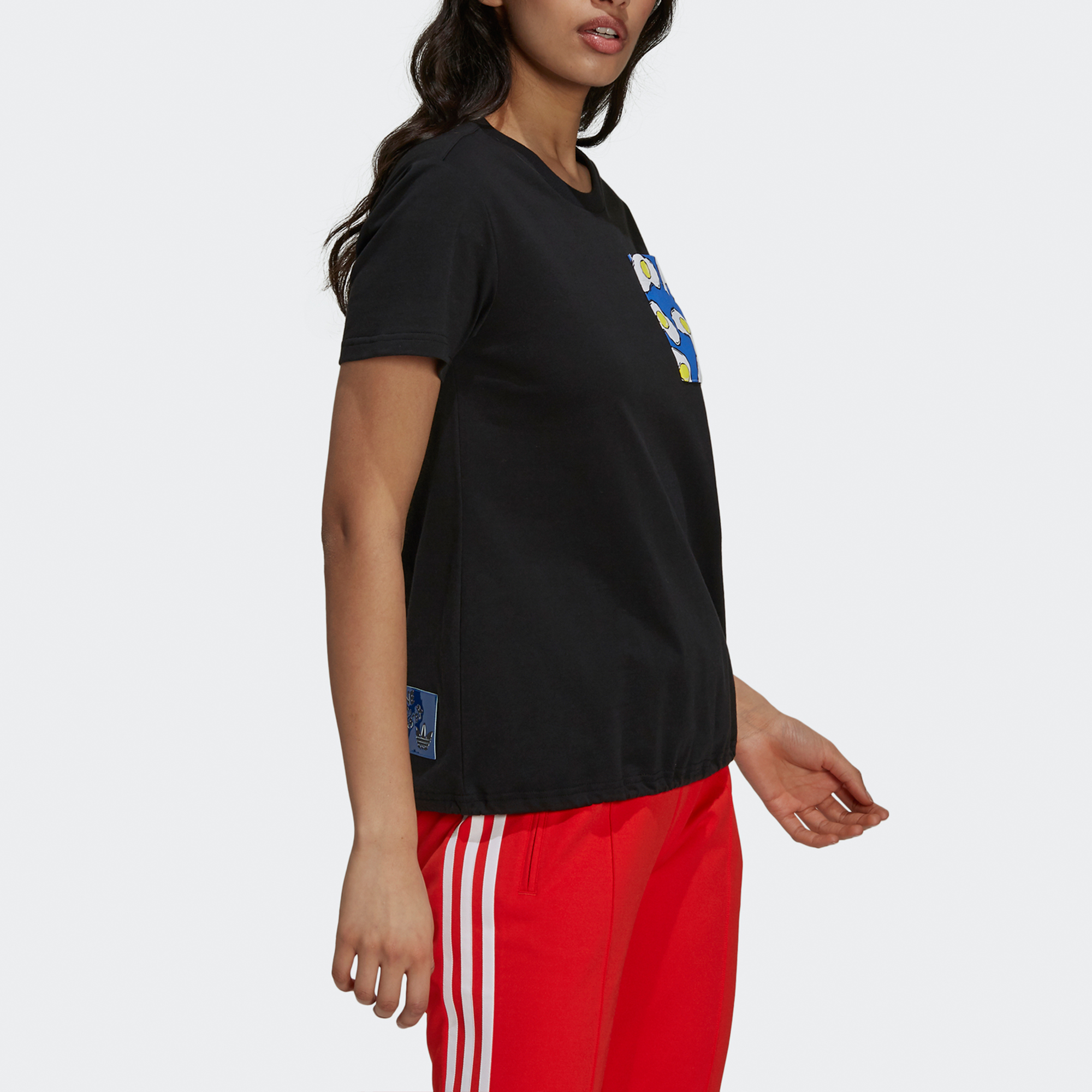 Женская футболка adidas originals artist tee ss (черная) — фото 3