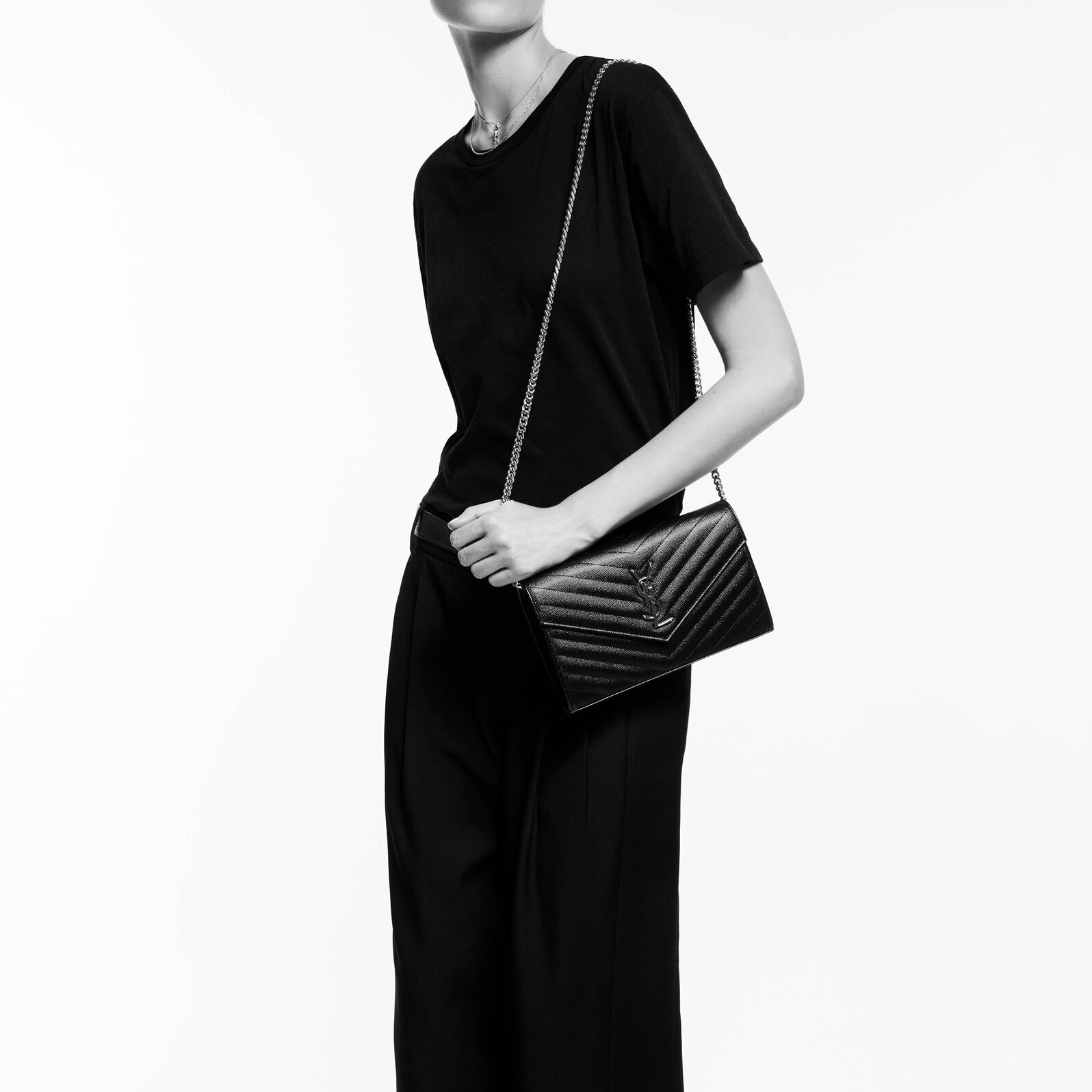 Женская сумка SAINT LAURENT YSL CASSANDRE (белая) — фото 8