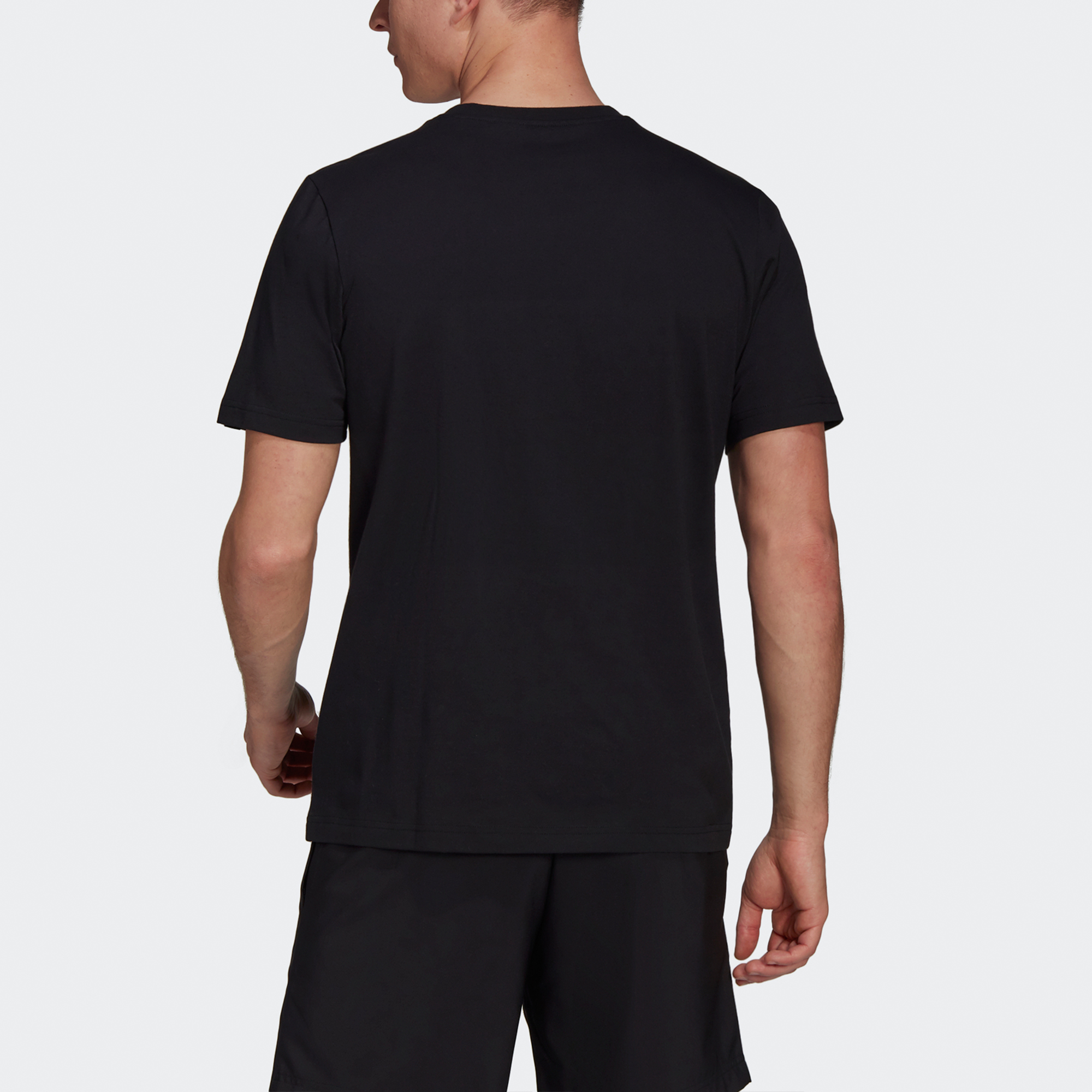Мужская футболка adidas M Fl Lg T (черная) — фото 3