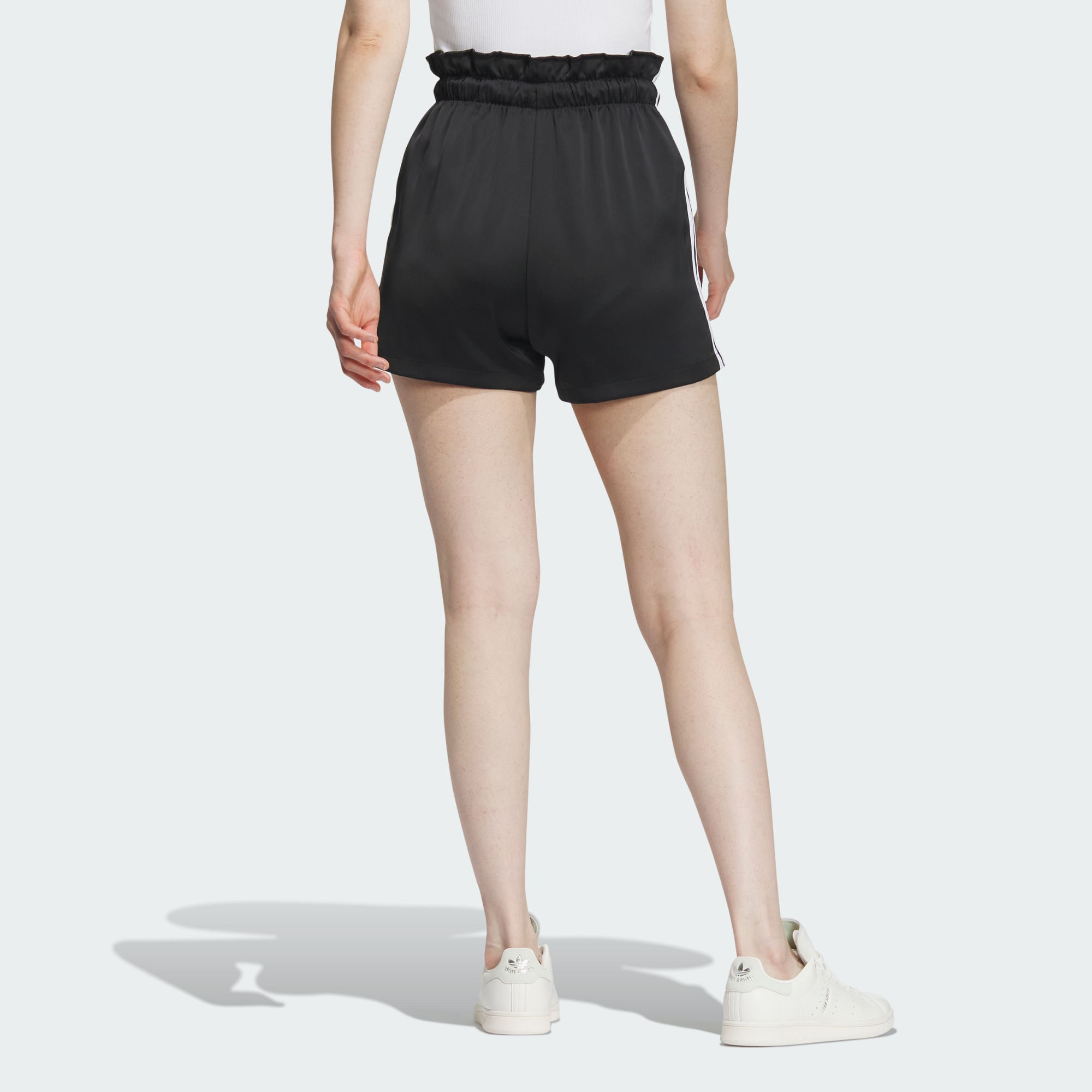 Adidas Originals Sports Shorts Women’s Black Moderate Bermuda Shorts