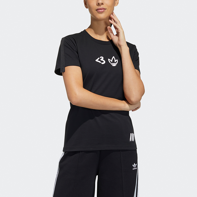Женская футболка adidas originals Vday Tee Ss (черная) — фото 2
