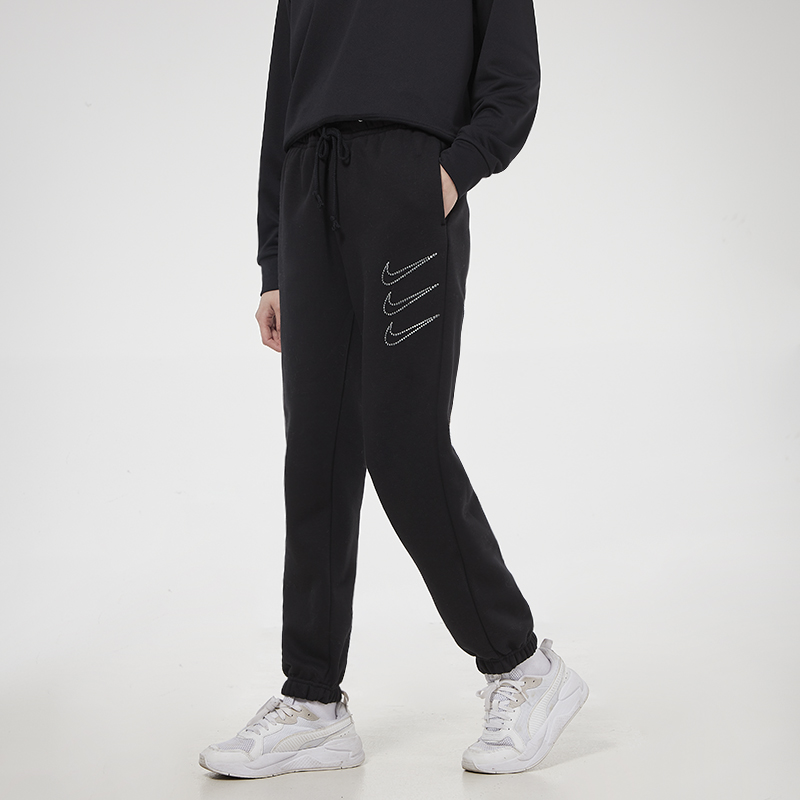Женские штаны Nike Nsw Pant Flc Rstone Updat (черный) — фото 6