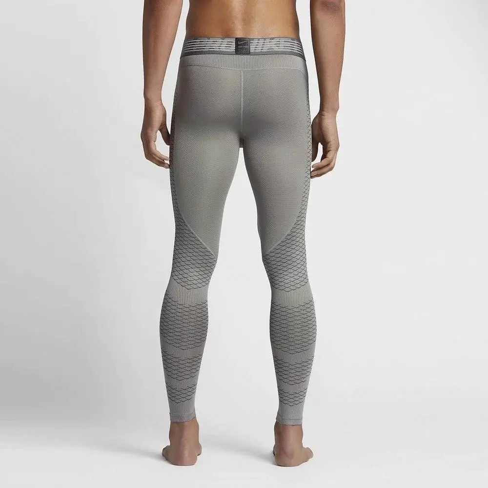 Nike Sports Pants Men’s Gray Moderate