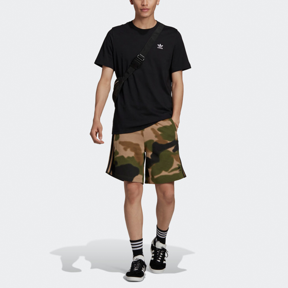 Мужские шорты adidas originals (милитари) — фото 3