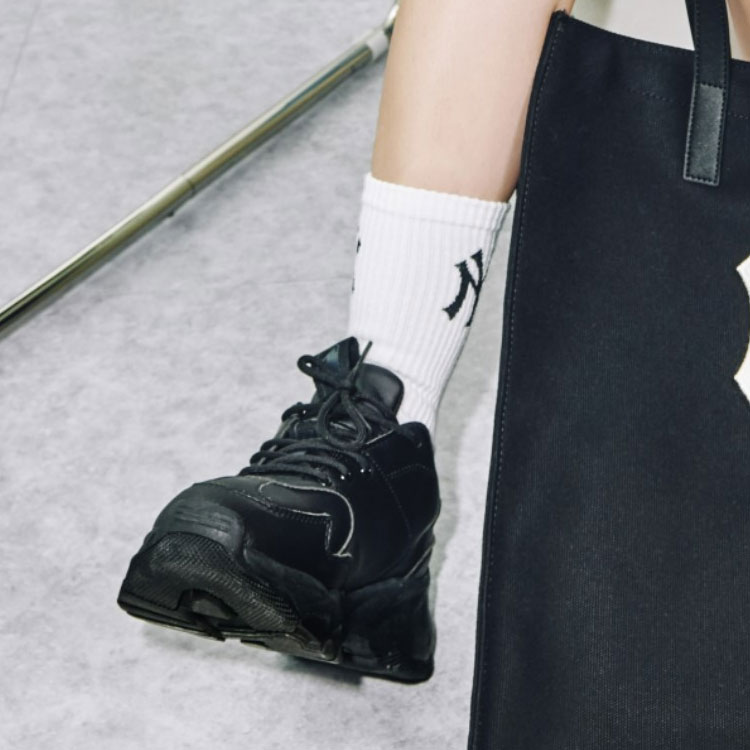 MLB Knee High Socks Unisex White