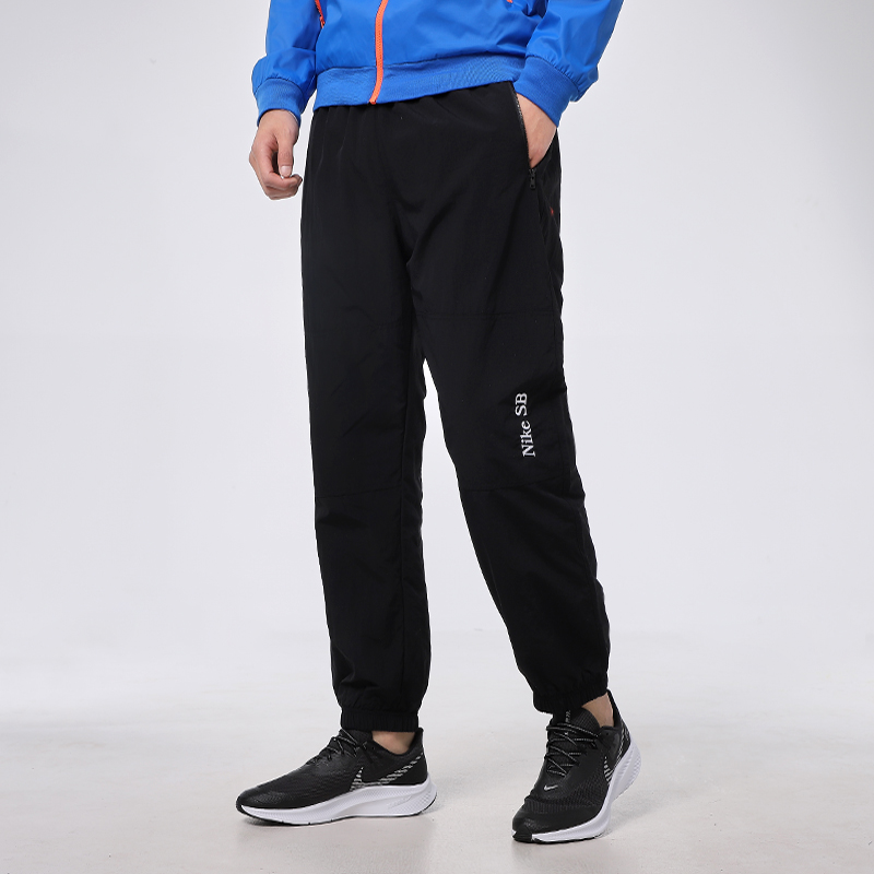 Мужские штаны Nike M Nk Sb Y2k Gfx Track Pant (черные) — фото 3