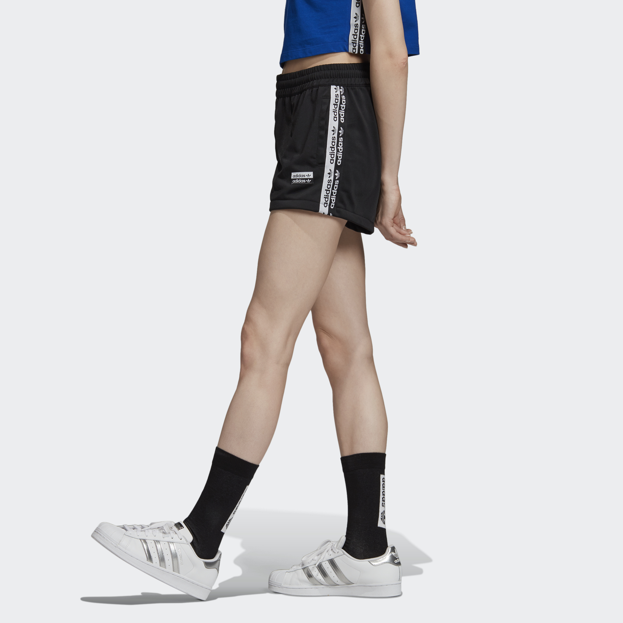 Женские штаны adidas originals Tape Shorts (черный) — фото 4