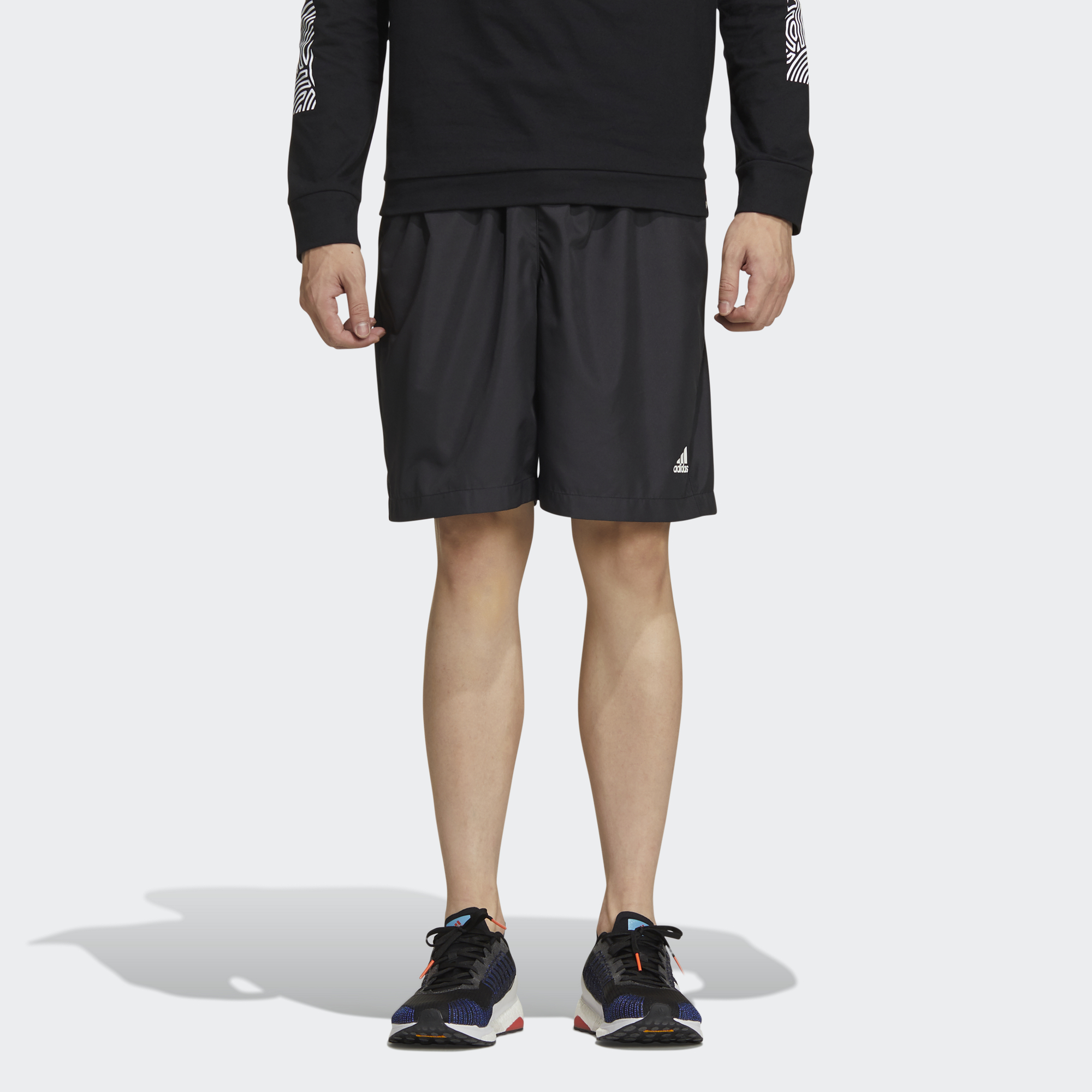Мужские шорты adidas Tyo Wv Sh M (черные) — фото 3