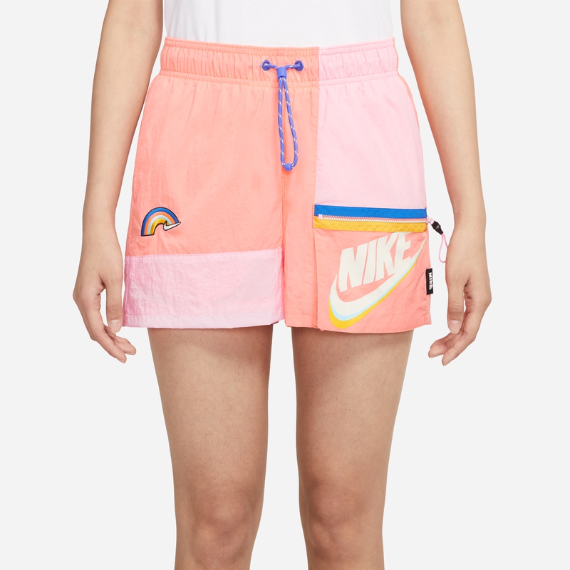 Женские шорты Nike Sportswear Icon Clash (красные) — фото 5
