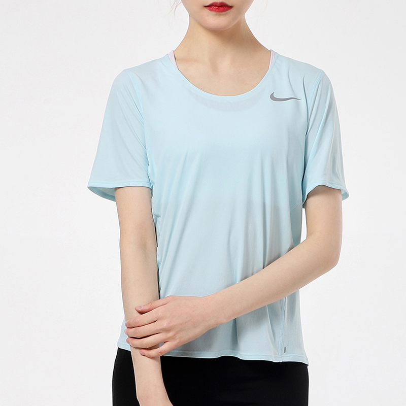 Женская футболка Nike Dri-FIT (синяя) — фото 3