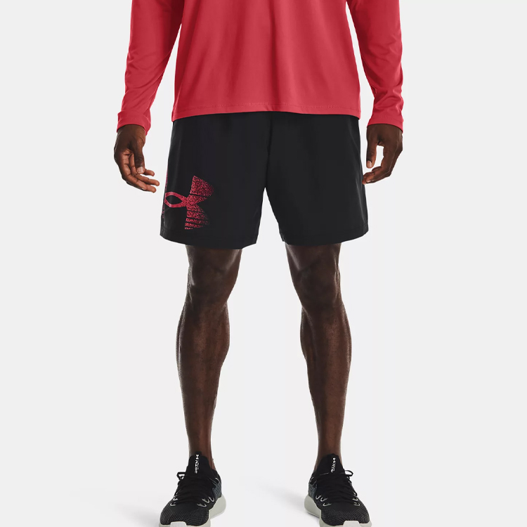 Under Armour Sports Shorts Men’s Black Moderate