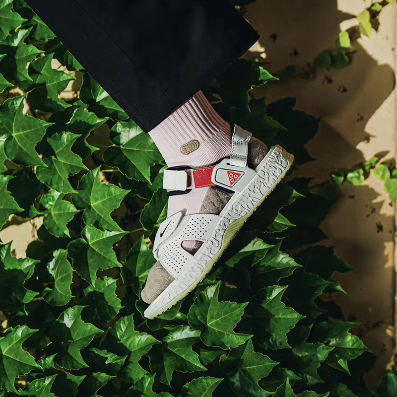 OCDOPER Sneaker Crew