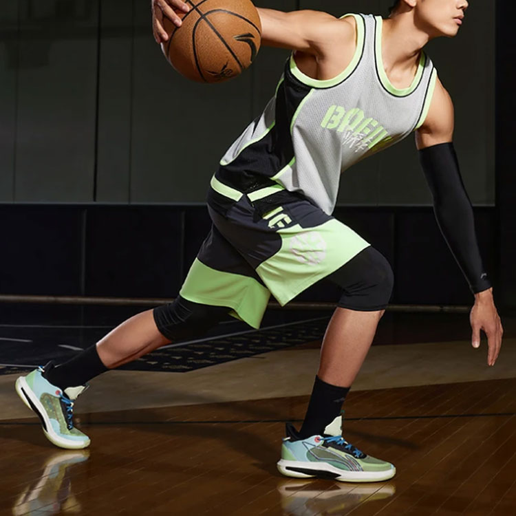Li Ning Badfive Basketball Shorts Men’s Frost Flower Pine Jasper